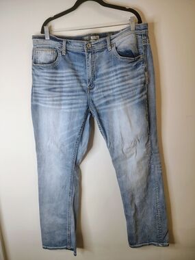 BKE Buckle Jeans Mens 38R 38x30 Tyler Straight Leg Denim Stretch